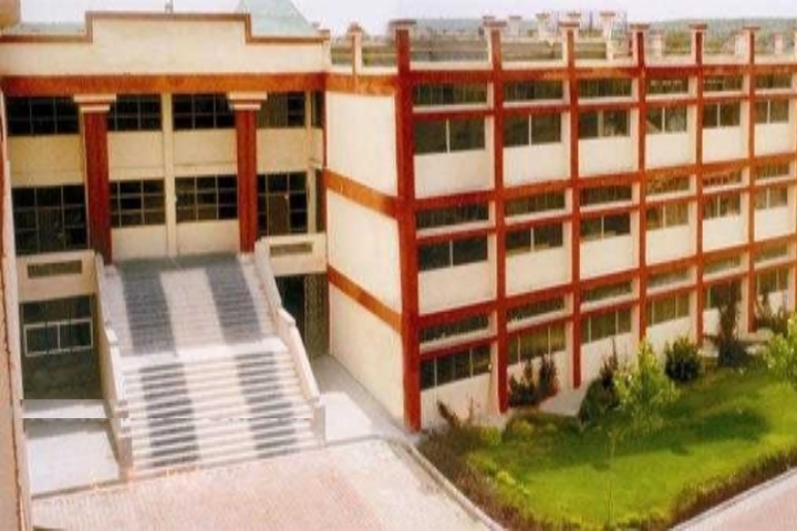 https://cache.careers360.mobi/media/colleges/social-media/media-gallery/20000/2021/5/19/Campus View of Globus College of Pharmacy Bhopal_Campus-View.jpg